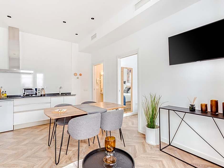 Limehome Málaga Calle Ancha del Carmen - Digital Access