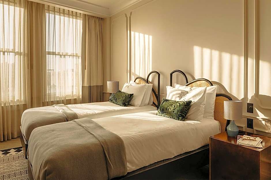 Photo 1 of 5 of 2 Twin Beds