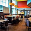 Hampton Inn By Hilton And Suites Flagstaff