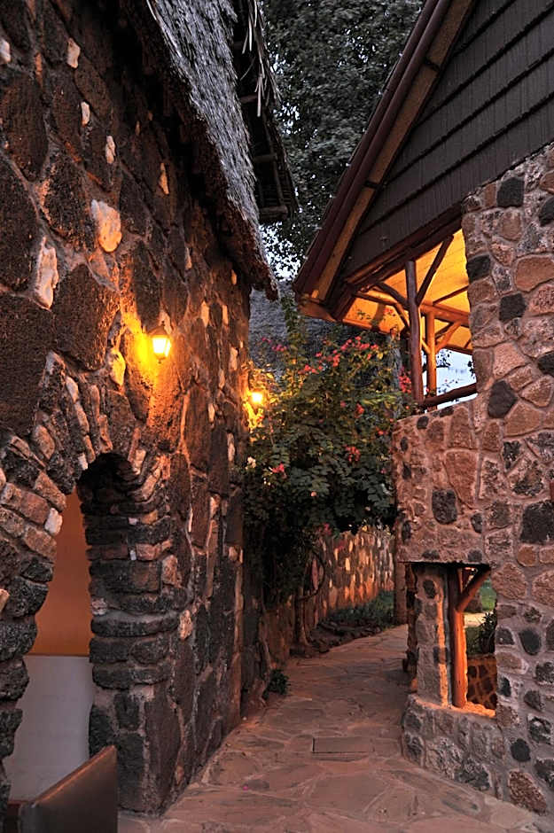 Kilaguni Serena Safari Lodge