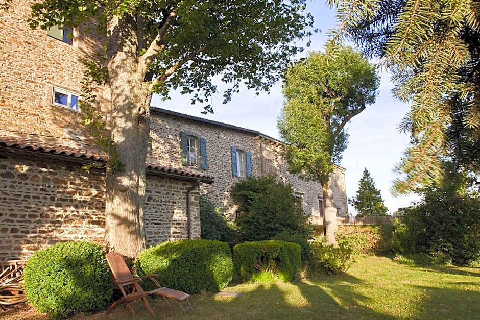 Chateau De Riverie chambres et table d'hôtes