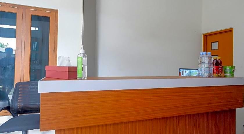 RedDoorz Syariah near RS Hermina Yogyakarta