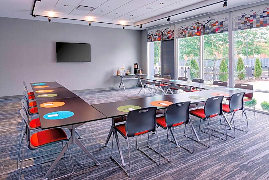 Aloft by Marriott Columbus Westerville