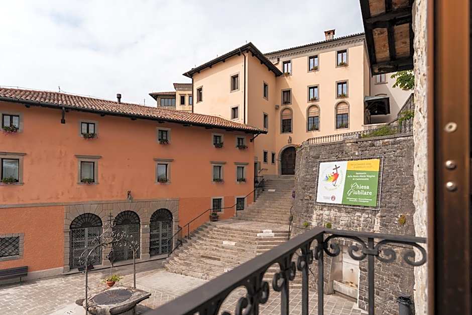 Hotel casa del pellegrino - Castelmonte