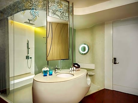 Aqua Suite One Bedroom