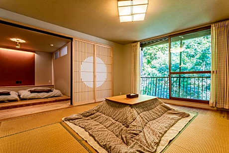 Japanese Western Style Room with Semi Open Air Bath