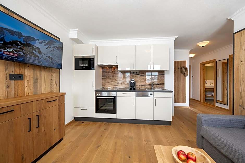 Hotel Almschlössl & Schrotteralm