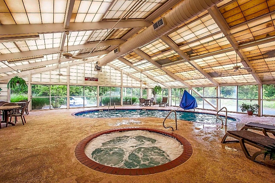 Baymont by Wyndham Memphis I-240