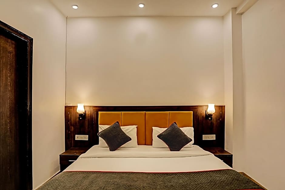 Super Collection O Sector 55 Noida Near Noida Stadium
