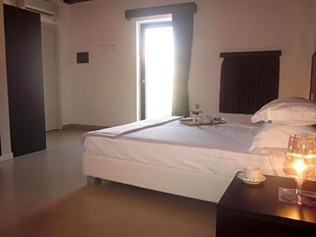 Deluxe Double or Twin Room with Sea View