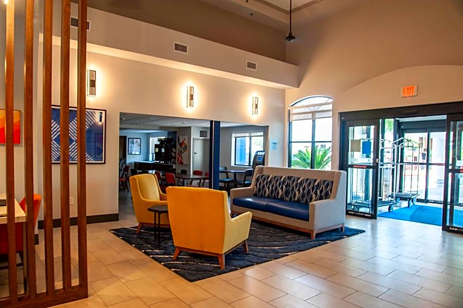 Holiday Inn Express Tucson-Airport By IHG