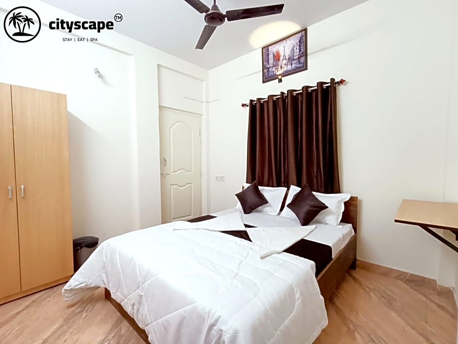 Hotel Orange Cityscape