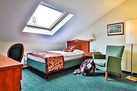 Economy Single Room