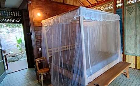 Deluxe Bungalow with Sea View