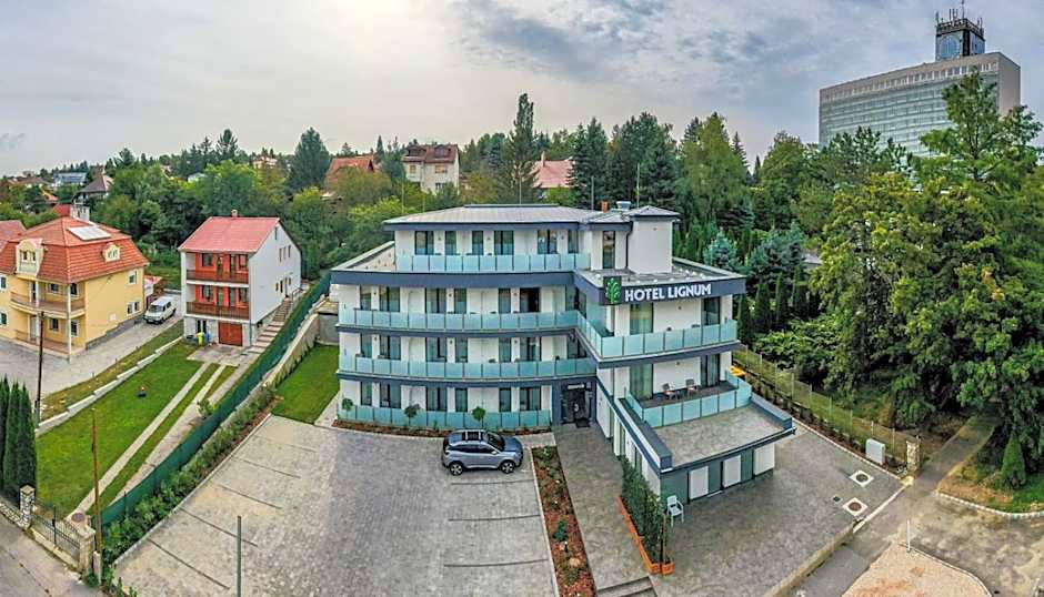 Lignum Hotel