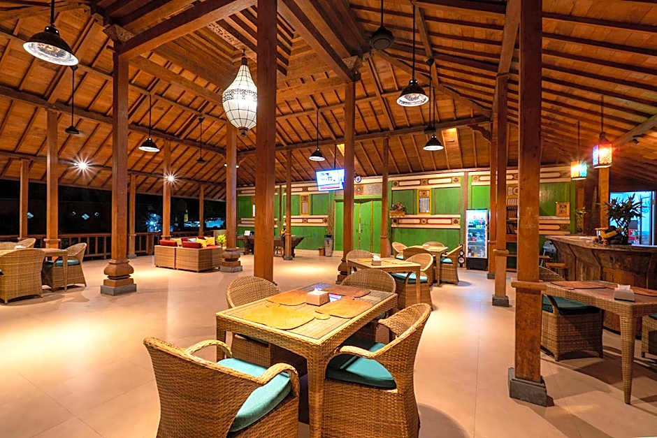 Bale Gede Lembongan