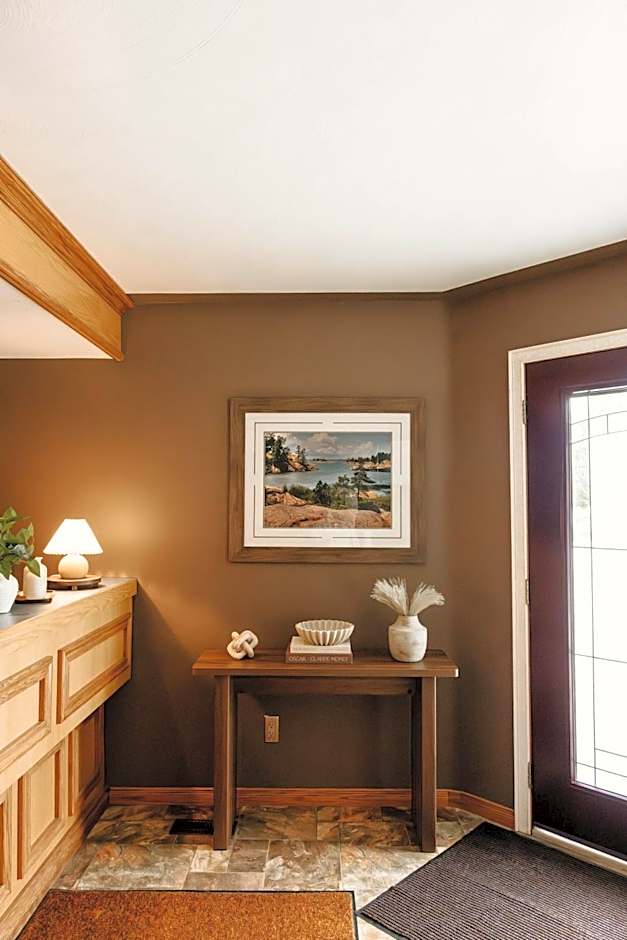 Manitoulin Inn