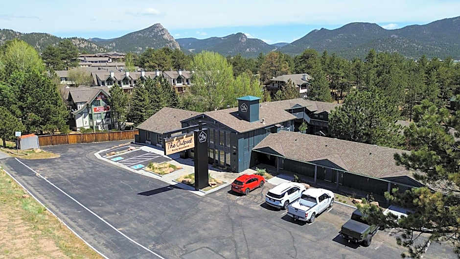 Trailborn Rocky Mountains Outpost