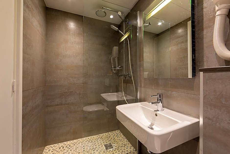 Hotel 15 Montparnasse