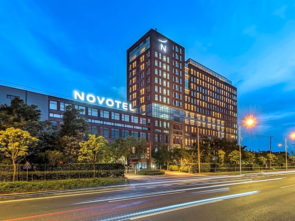 Novotel Shanghai Clover