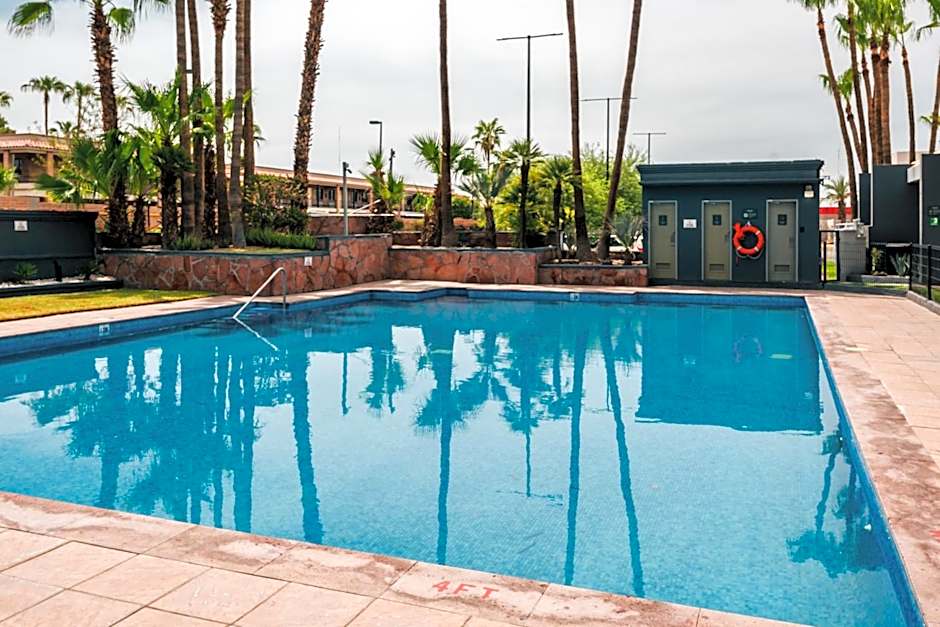 Holiday Inn Mexicali - Centro Civico by IHG