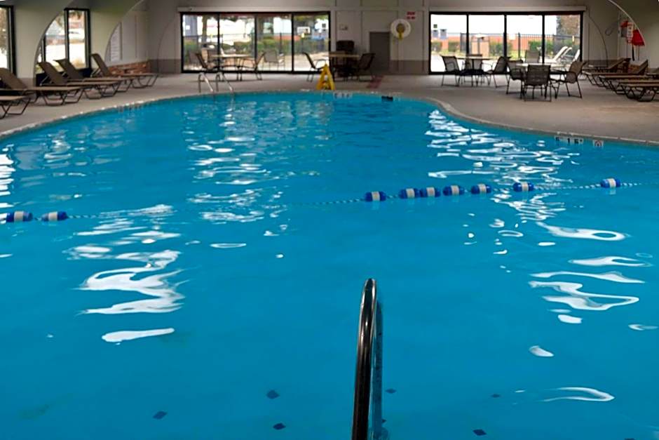 Quality Inn Perrysburg - Toledo South