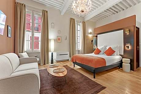 Prestige Queen Room