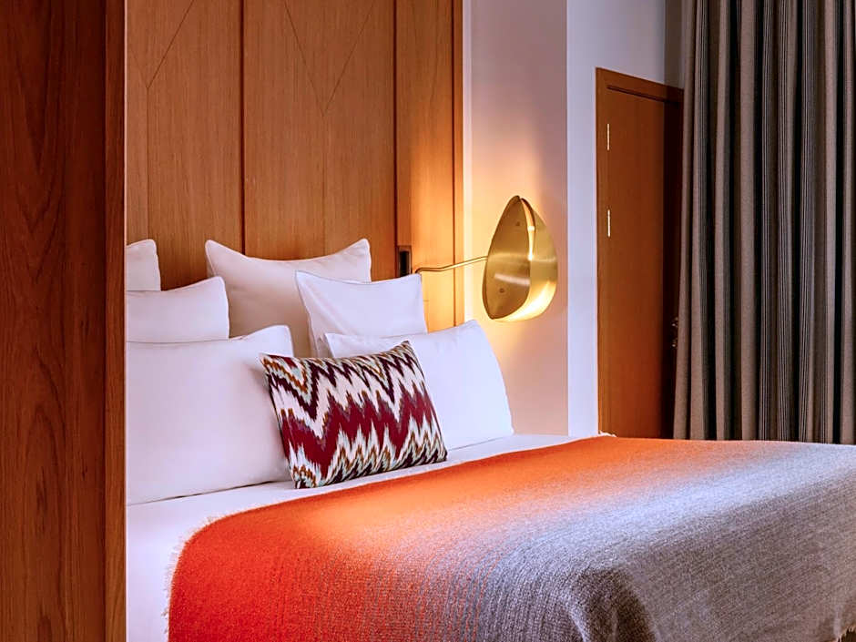 Hôtel Vernet Champs Elysées Paris