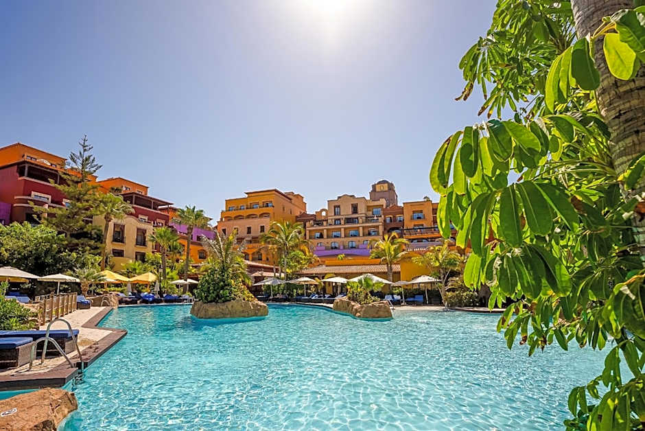 Photo 1 of 50 of Europe Villa Cortes GL