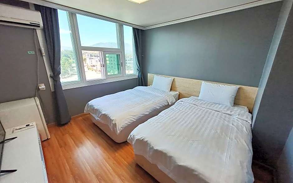 Yangyang Naksan Pebble Beach