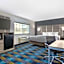 Quality Inn & Suites Fort Madison near Hwy 61