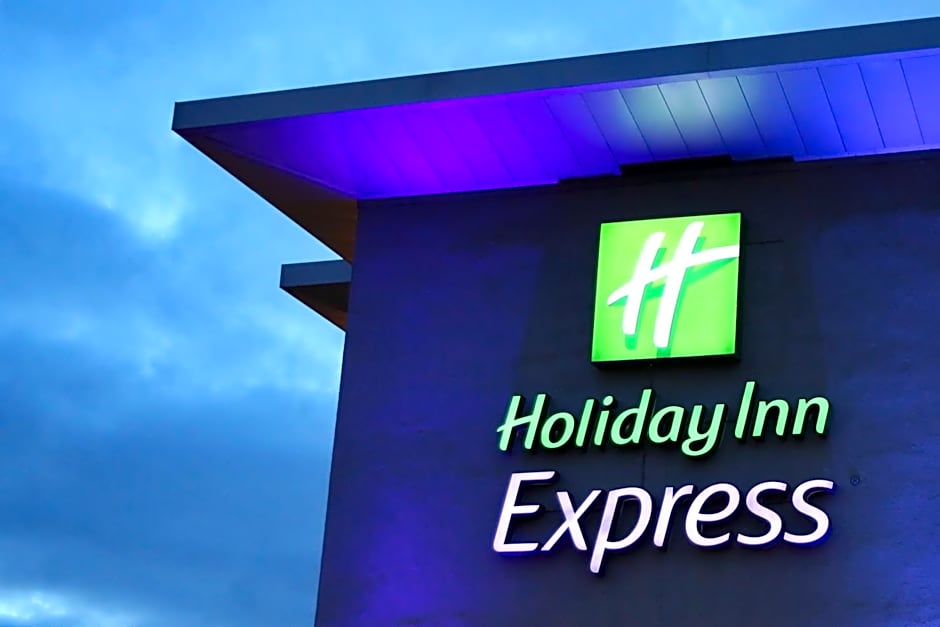 Holiday Inn Express Birmingham Redditch By IHG