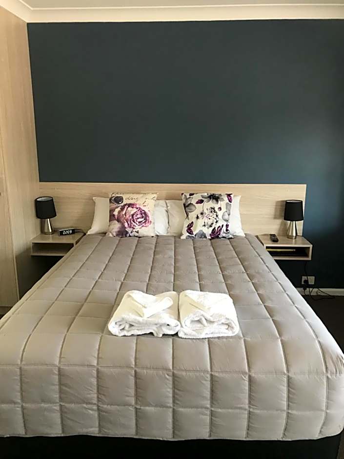 Kootingal Landview Motel