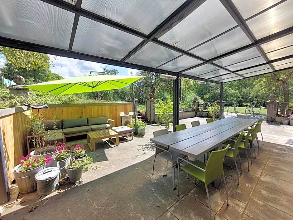 Les Deux Vélos Chambres d'Hotes-Table d'Hotes