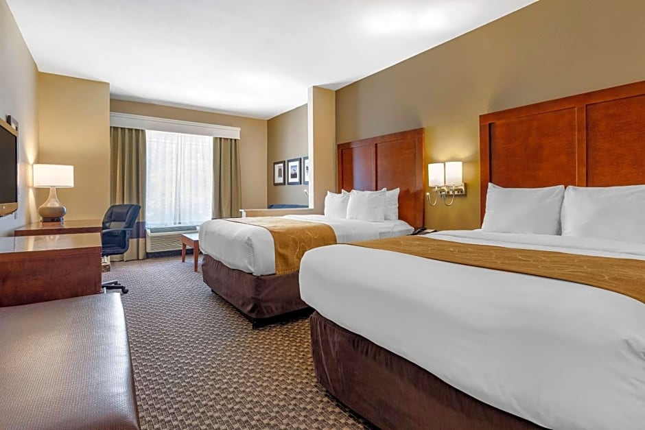 Comfort Suites Lufkin – Lufkin, TX