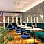 Silver Crown Hotel & Residence, Palace Quarter