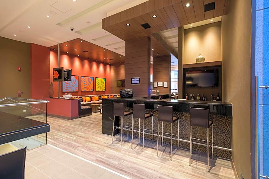 Hampton Inn By Hilton Bogota Usaquen