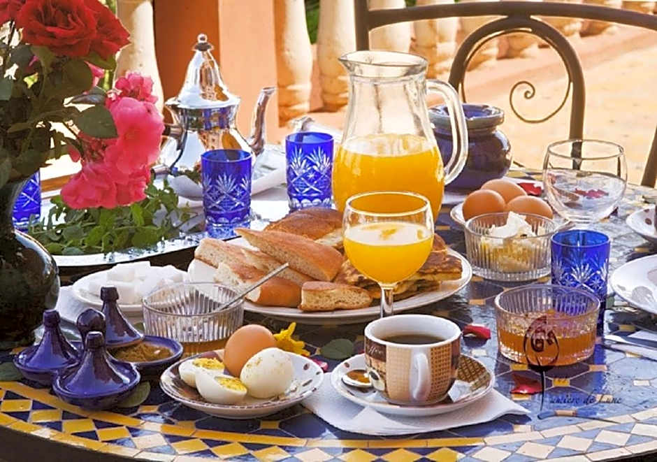 Auberge Restaurant Rooftop Tamazirt