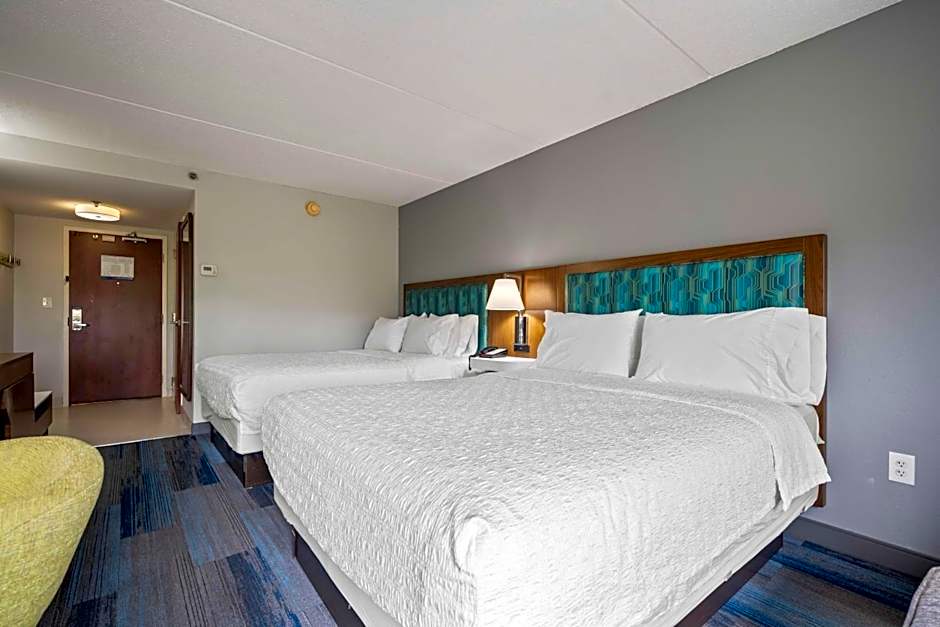 Hampton Inn By Hilton Ridgefield Park
