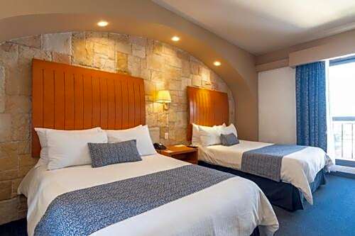 Hotel Flamingo Inn