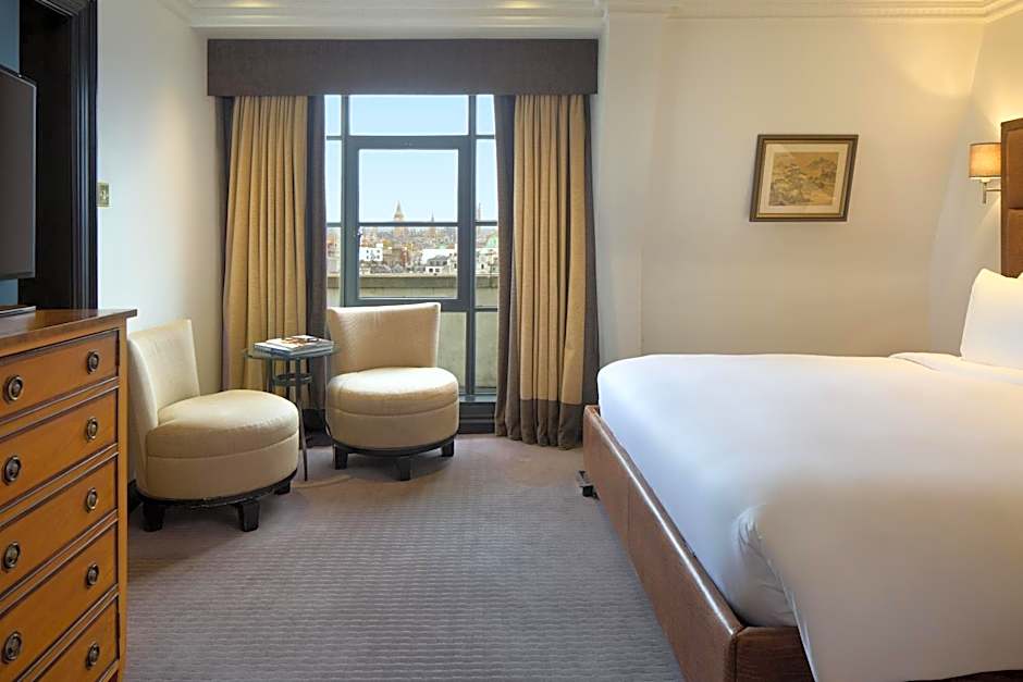 Radisson Blu Hotel, London Leicester Square