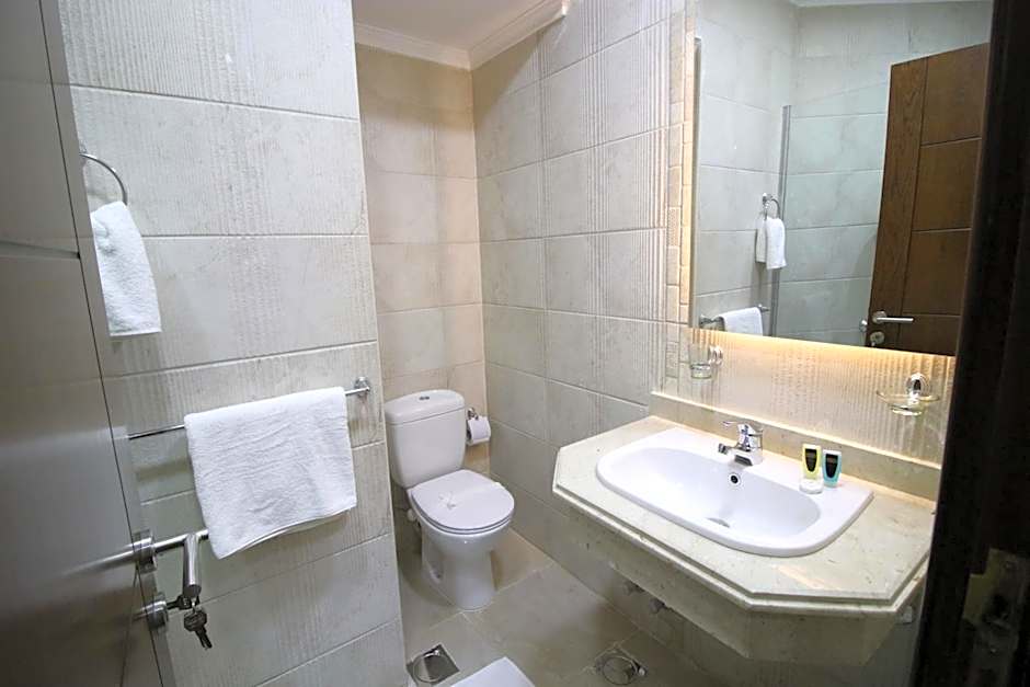 Miramar Talaat Harb Square