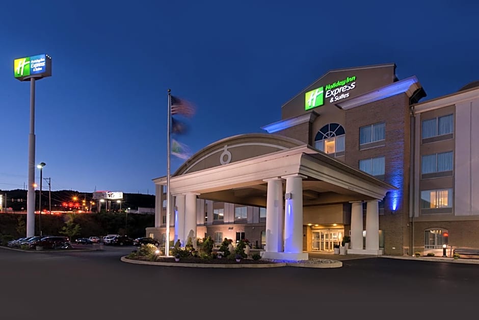 Holiday Inn Express and Suites Dickson City By IHG