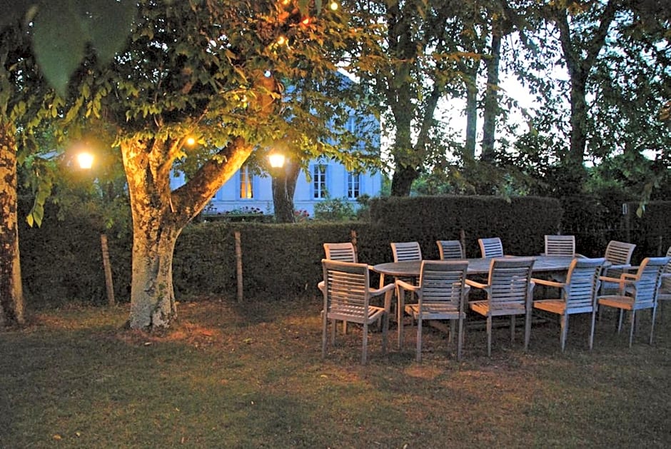 Le Logis d'Epargnes B&B and Gite