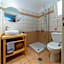 Helen's Studios & Apartments