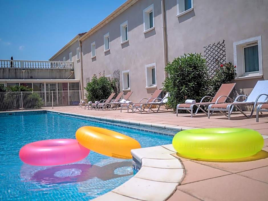 ibis Orange Sud