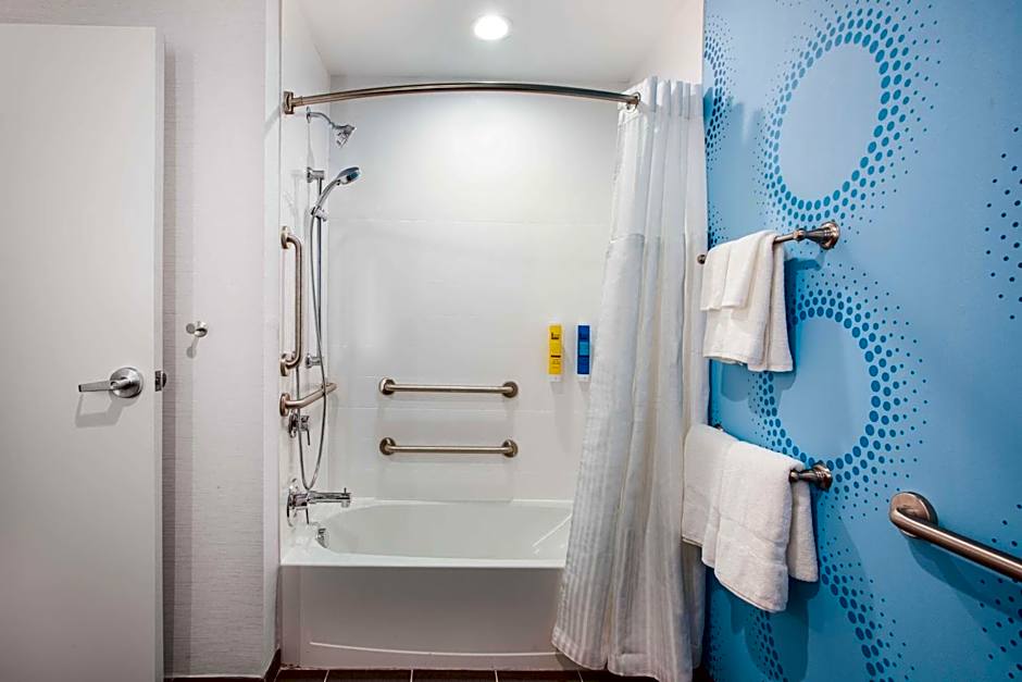 Tru By Hilton Asheville Blue Ridge Parkway