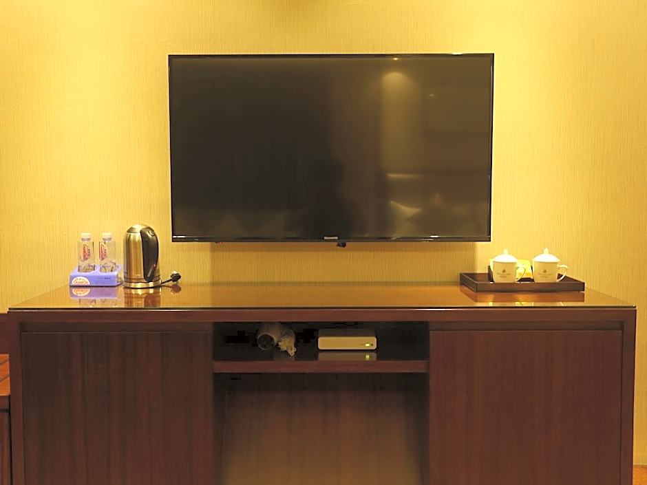 Zhonglian Harbor Hotel