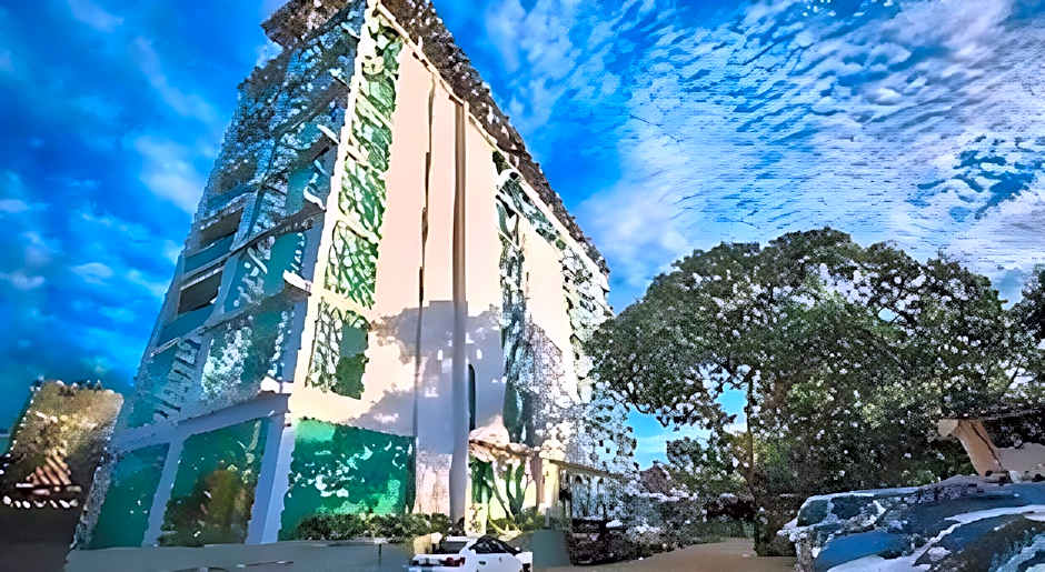 Phuglong Hotel