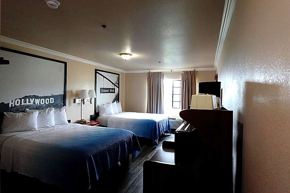 The Onyx Hotel Hollywood